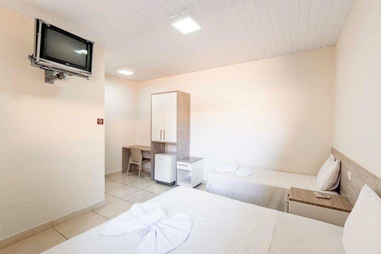 Três Lagoas Tokyo Hotel מראה חיצוני תמונה